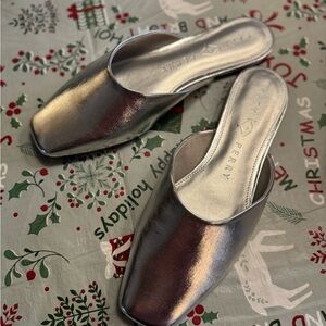 Katy Perry Women's Marcella Mule size 9